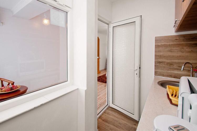 Lyla Apartment Галац Экстерьер фото